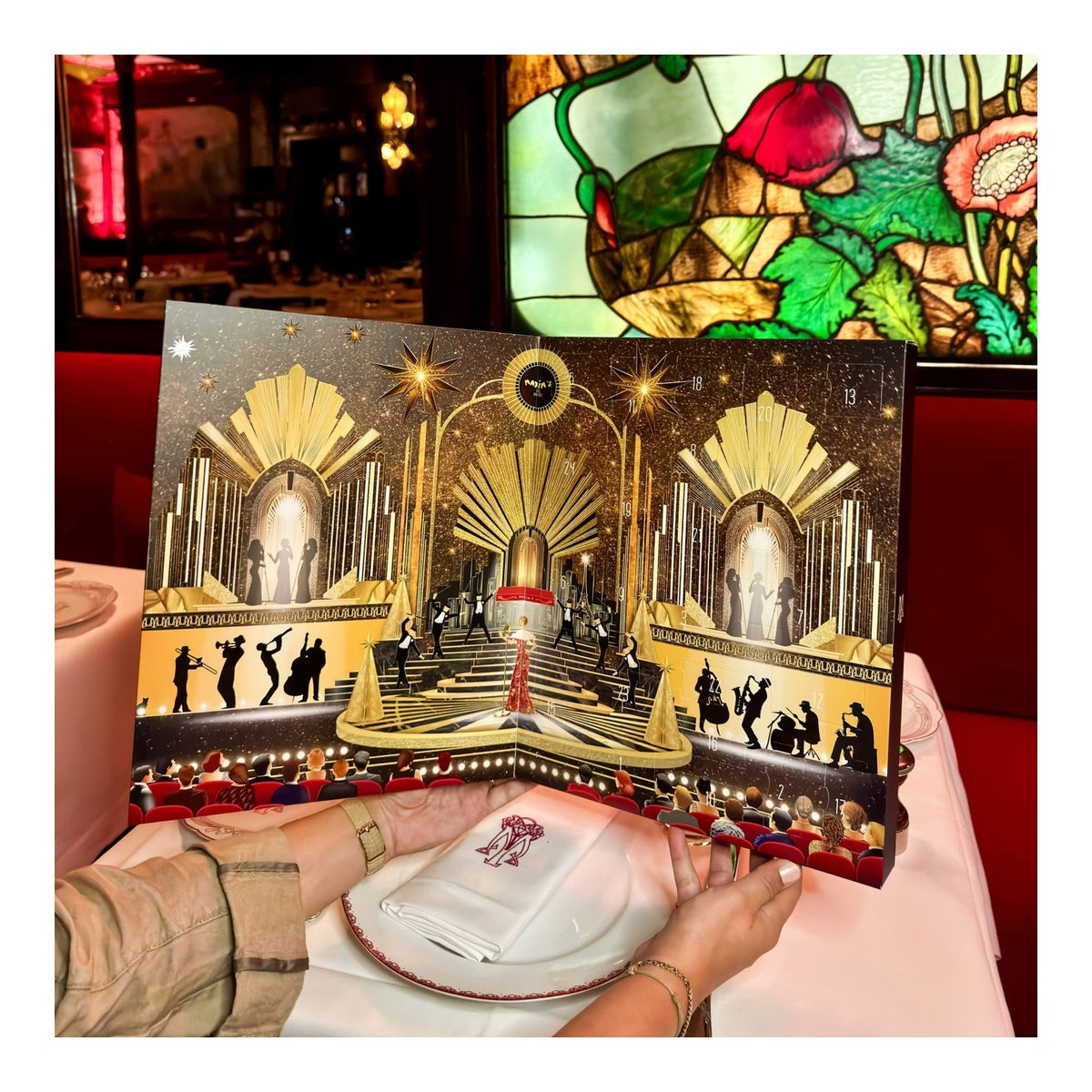 [MAXIM'S DE PARIS] 2026 Advent Calendar (24pcs, Chocolates & Sweets)